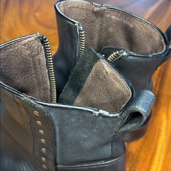 John Varvatos Ludlow Zip Men's Boots - Picture 7 of 8